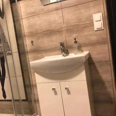 Sands Chrobrego Hostal