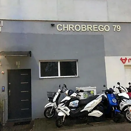 Sands Chrobrego Hostel *